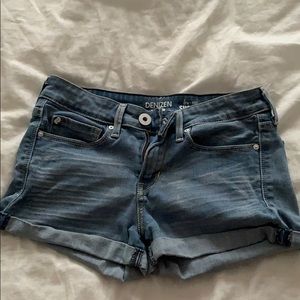 Stretch Low Rise Shorts